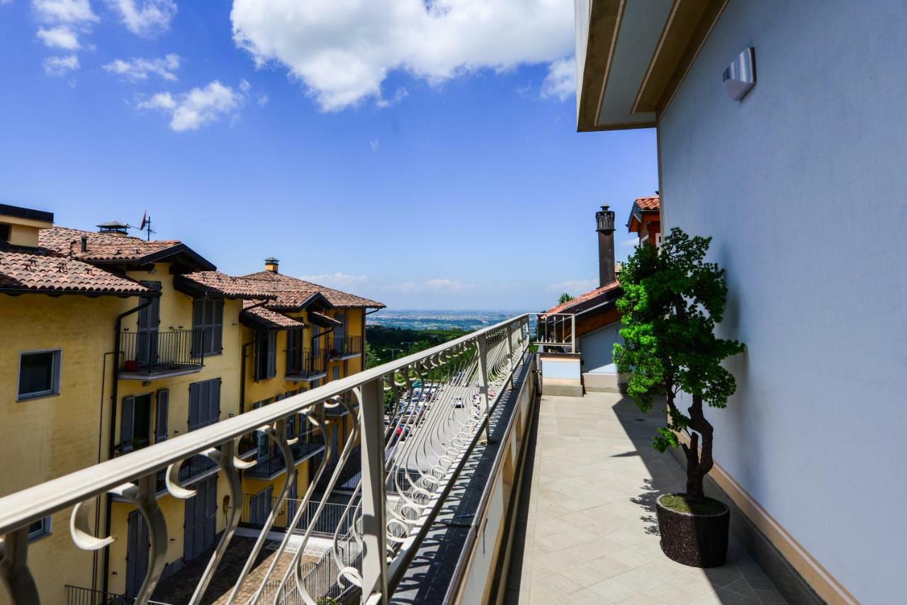 Altezza Aparthotel La Morra Exterior photo